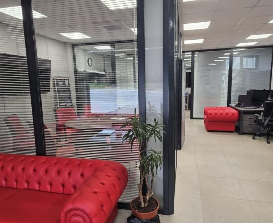 За нас office-bulgarhouse-12